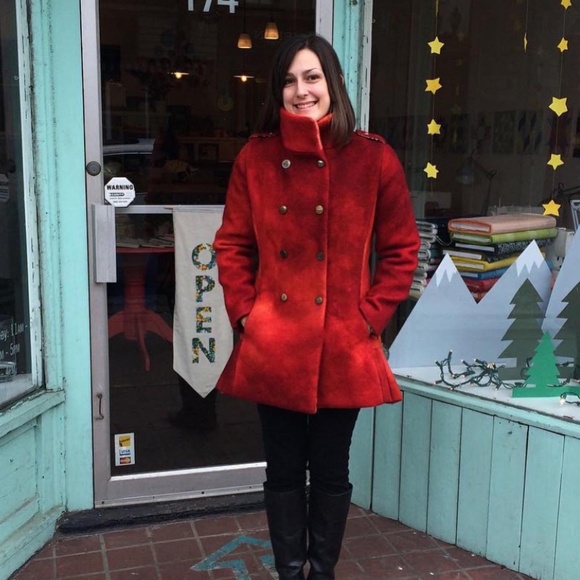 Meet your Posher, Annie - Picture 3 of 4